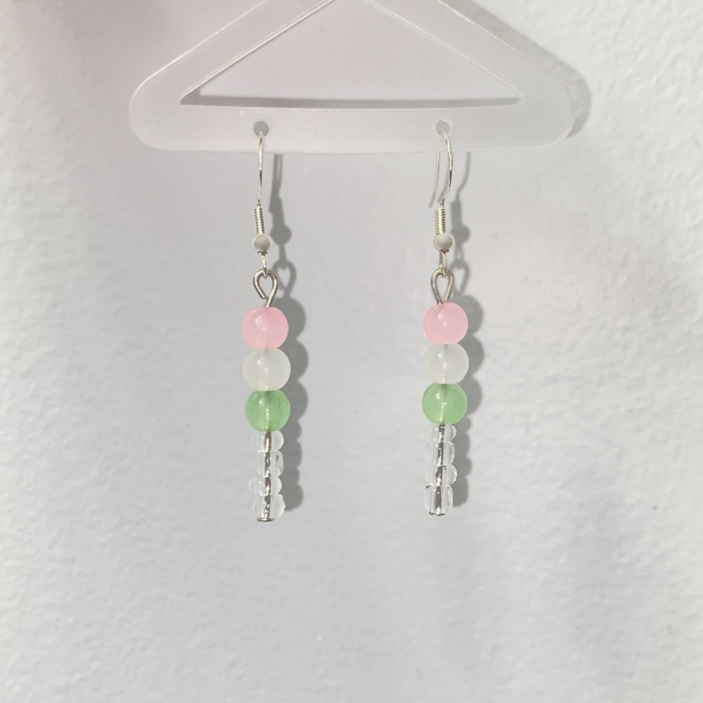 Dango Earrings 🍡 - Picture 3 of 4